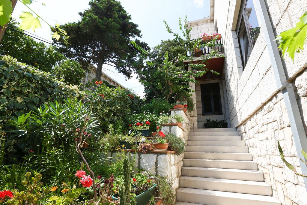 Rooms Cvetka ドゥブロブニク 部屋 写真