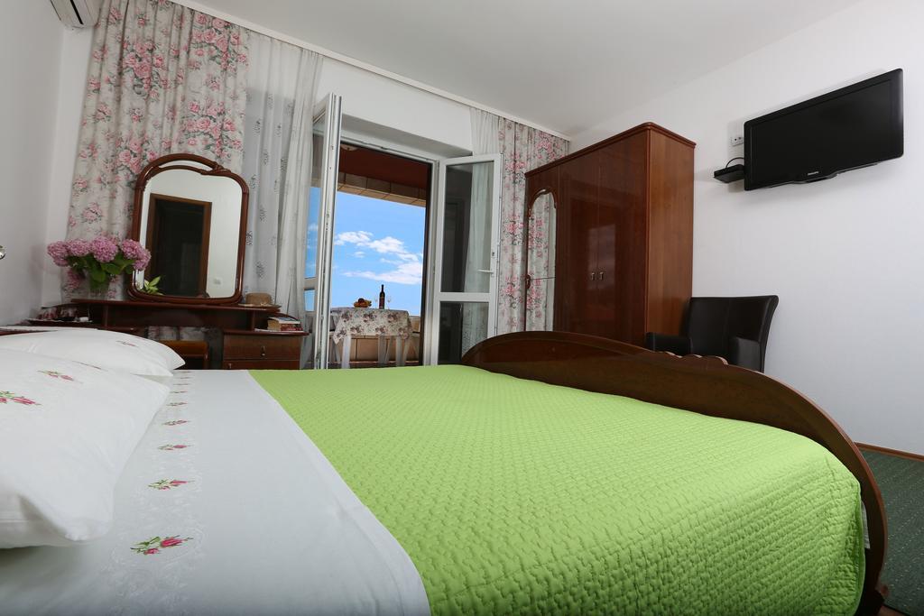 Rooms Cvetka ドゥブロブニク 部屋 写真